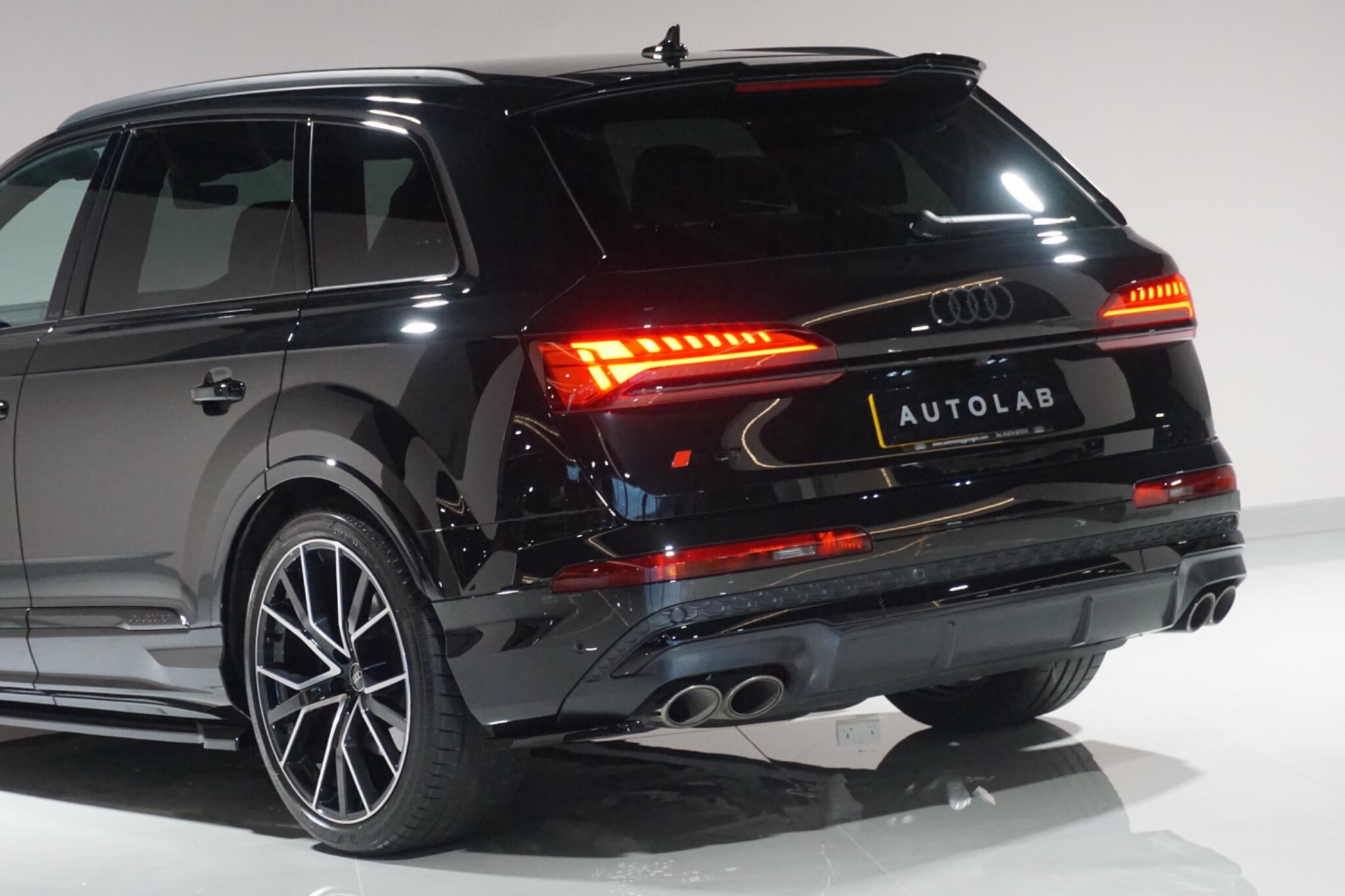 Audi SQ7 4.0 TFSI V8 Black Edition SUV 5dr Petrol Tiptronic quattro Euro 6 (s/s) (507 ps)